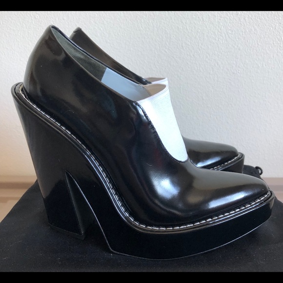 Alexander Wang Shoes - Alexander Wang Black Marine Leather Pumps 39